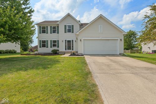 1963 Woodcock Dr, Avon, IN, 46123-7554 | Card Image
