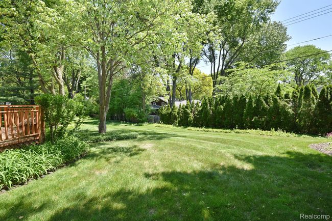 1010 Rock Spring Rd, House other with 4 bedrooms, 3 bathrooms and null parking in Bloomfield Hills MI | Image 36