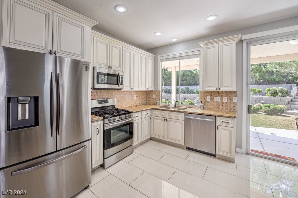 Lilac Arbor St, Las Vegas, NV 89144