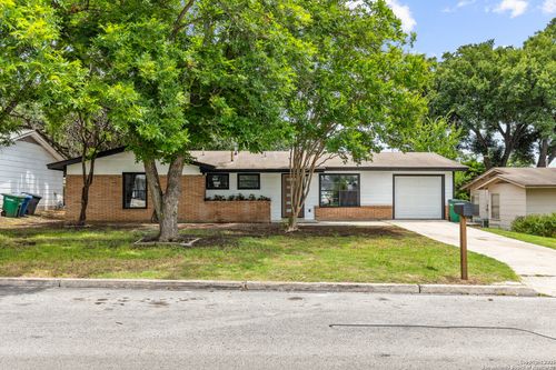 4426 Newcome Dr, San Antonio, TX, 78229-5052 | Card Image