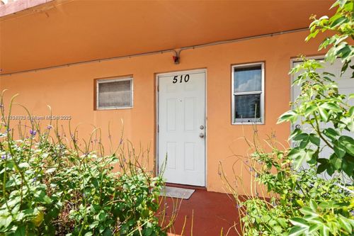 apt-510-18900 Ne 3rd Ct, Miami, FL, 33179-3822 | Card Image