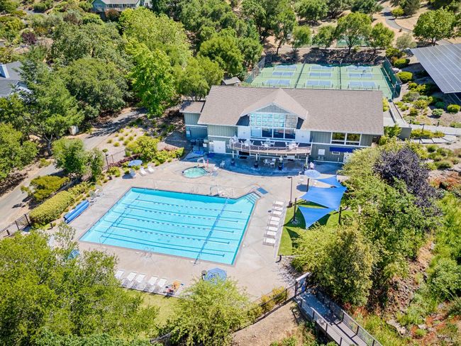 186 Oak Island Dr, House other with 2 bedrooms, 2 bathrooms and 2 parking in Santa Rosa CA | Image 38
