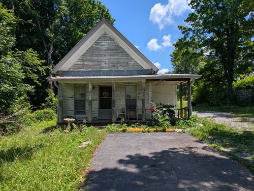 2564 Nunley St, Greenbrier, TN, 37073-5484 | Card Image