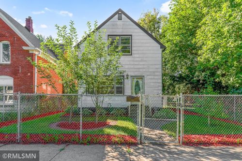 730 Edmund Ave, Saint Paul, MN, 55104-2726 | Card Image
