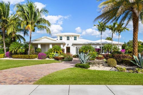 8001 Se Old Plantation Cir, Jupiter, FL, 33458-3463 | Card Image