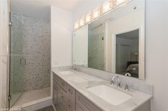 8135 Sw 136 Th St, House other with 4 bedrooms, 2 bathrooms and null parking in Pinecrest FL | Image 11