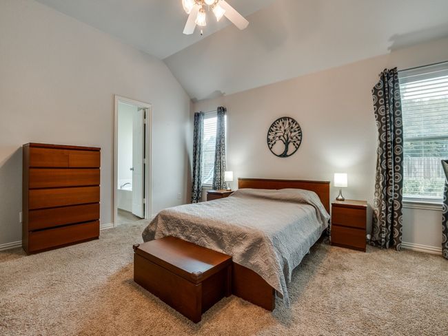 Primary bedroom with ensuite bathroom | Image 11