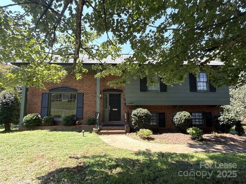 1127 Queensgate St, Gastonia, NC, 28054-5779 | Card Image