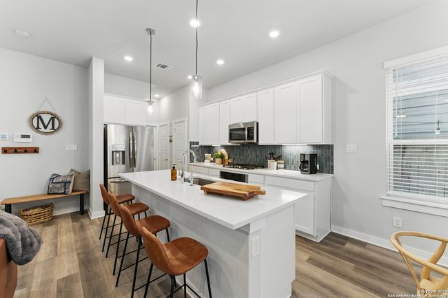 UNIT-26 - 5843 Whitby Rd, House other with 3 bedrooms, 3 bathrooms and null parking in San Antonio TX | Image 5