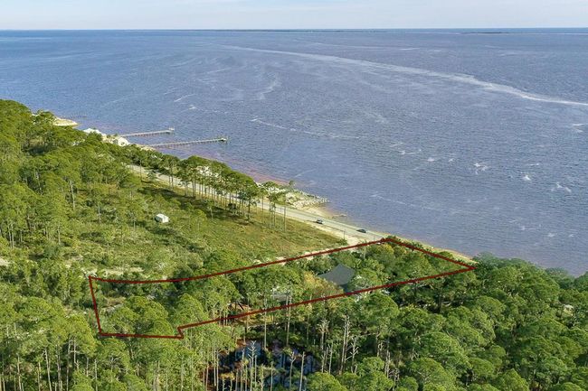 2285 Hwy 98, House other with 6 bedrooms, 7 bathrooms and 6 parking in Carrabelle FL | Image 4