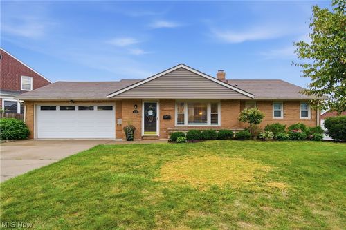 315 34th St Nw, Canton, OH, 44709-3021 | Card Image