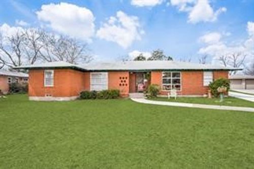 9533 Dixie Ln, Dallas, TX, 75228-3738 | Card Image