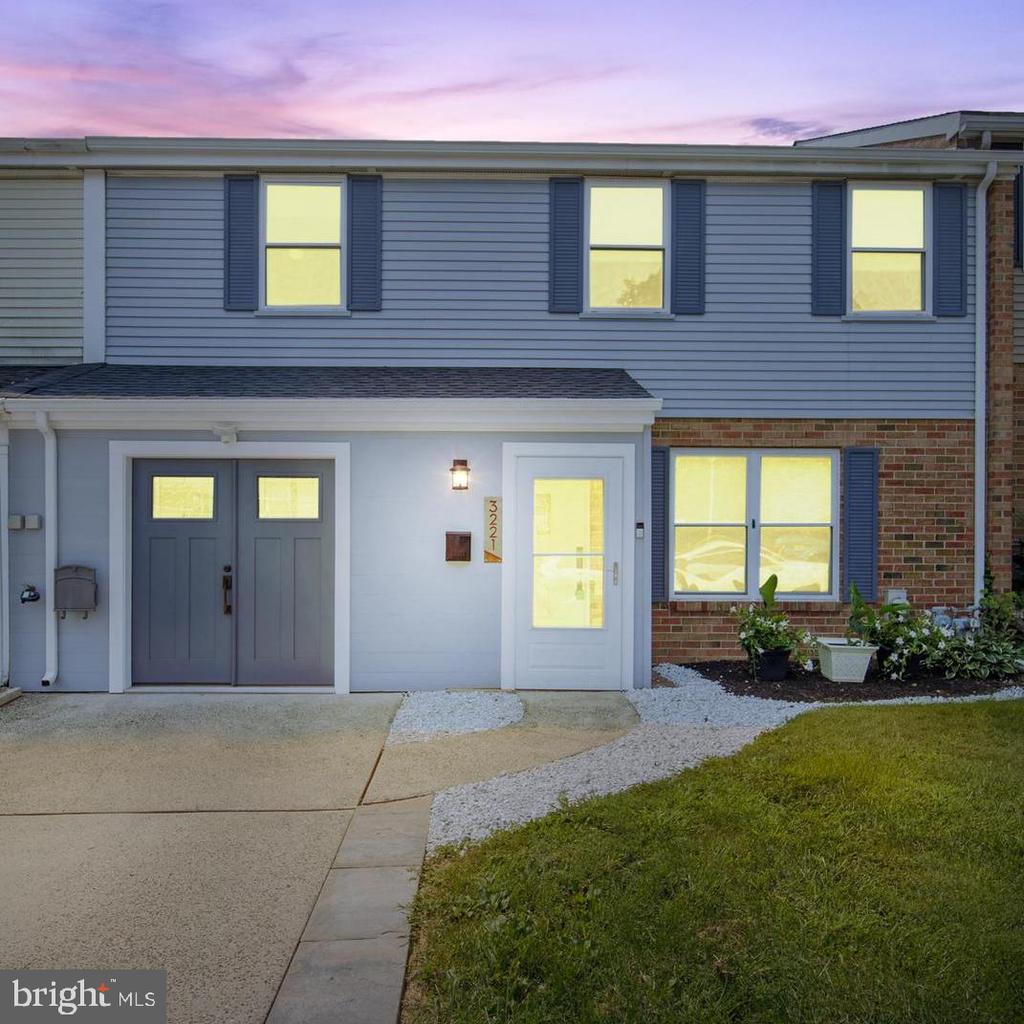 Ethan Allen Ct, Bensalem, PA 19020