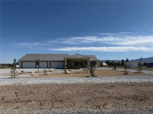 1351 Huckleberry St, Pahrump, NV, 89048-4906 | Card Image