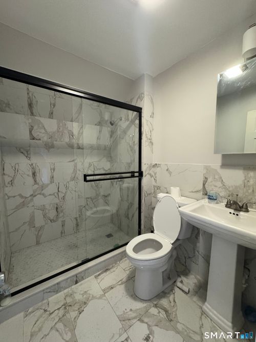 2-383 Shelton Ave, New Haven, CT, 06511-1124 | Card Image