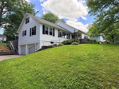 695 Seneca Road, Meadville, PA, 16335 | Card Image