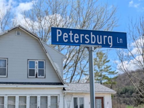 48670 Petersburg Ln, GAYS MILLS, WI, 54631-6238 | Card Image