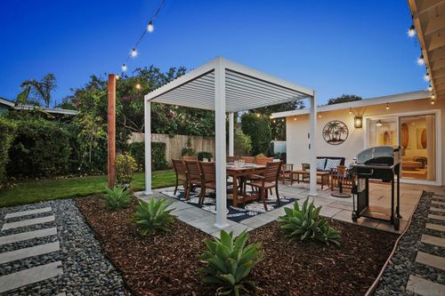 4489 Bertha St, San Diego, CA, 92117-3804 | Card Image