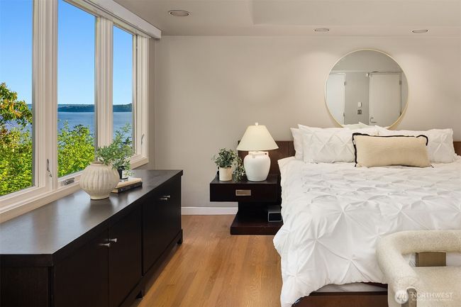 Primary ensuite with side water views | Image 23