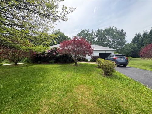 1320 S Main Street Ext, Punxsutawney, PA, 15767-7948 | Card Image