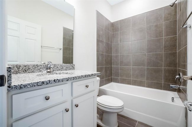 8928 Nuthatcher Dr, House other with 3 bedrooms, 2 bathrooms and null parking in LEESBURG FL | Image 15