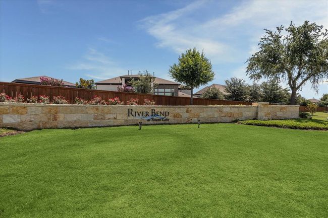18311 Windspring Falls Ln, House other with 4 bedrooms, 5 bathrooms and 3 parking in Cypress TX | Image 37