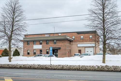 666 The Parkway, Peterborough, ON, K9J6W3 | Card Image