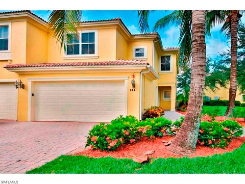 104-1400 Mariposa Cir, NAPLES, FL, 34105-7267 | Card Image