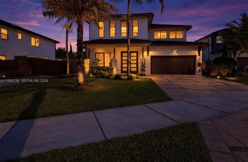 8723 Nw 161st Ter, Miami Lakes, FL, 33018-1417 | Card Image