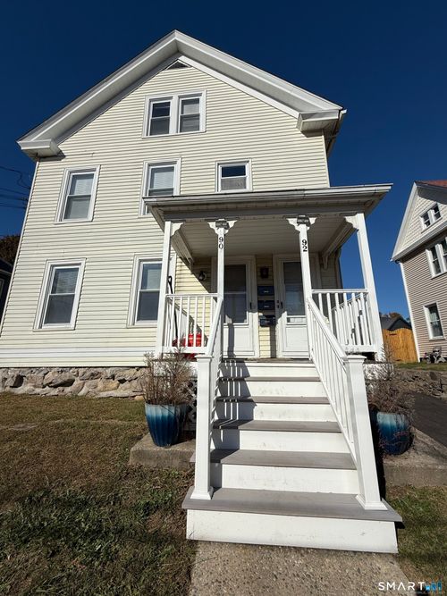 92 Allen St, Groton, CT, 06340-3918 | Card Image