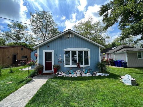 3 Lagoon Plz, North Salem, NY, 10560-1331 | Card Image