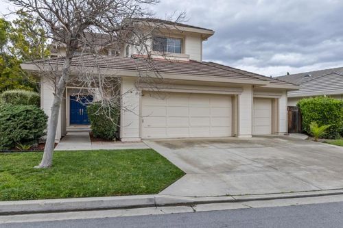 17669 River Run Rd, Salinas, CA, 93908-1418 | Card Image