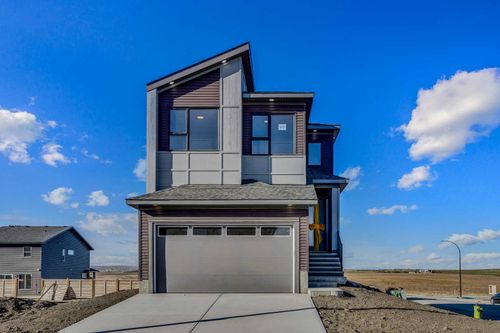 305 Lucas Place Nw, Calgary, AB, T3P2E4 | Card Image