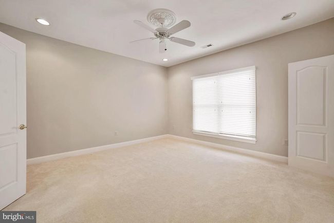 8238 Snead Loop, House other with 3 bedrooms, 3 bathrooms and null parking in GAINESVILLE VA | Image 30