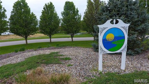 18415 Oxford Rd, Staunton, IL, 62088-2335 | Card Image