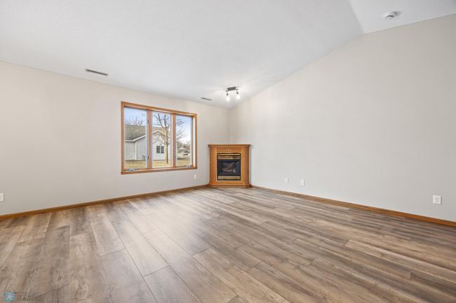 Living Room | Image 6