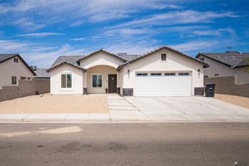 3956 E San Diego St, San Luis, AZ, 85336 | Card Image