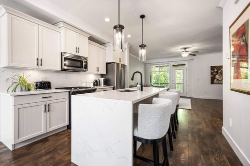 35-5469 Chinook St, Chilliwack, BC, V2R0T5 | Card Image