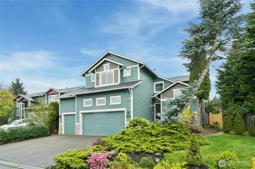 16706 10th Pl W, Lynnwood, WA, 98037-8172 | Card Image