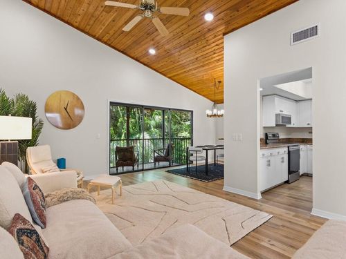 205-2125 Pine Creek Blvd, Vero Beach, FL, 32966-1396 | Card Image