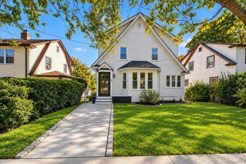 34 Lefferts Road, Yonkers, NY, 10705 | Card Image
