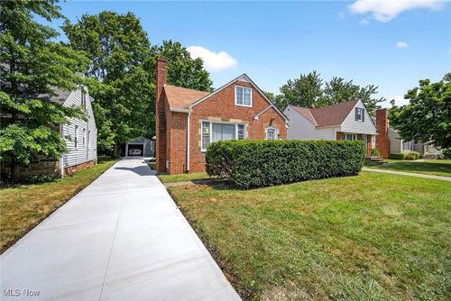 4197 Okalona Rd, South Euclid, OH, 44121-3164 | Card Image