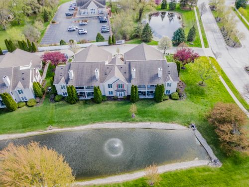 152 Westfield Way, Pewaukee, WI, 53072-6537 | Card Image