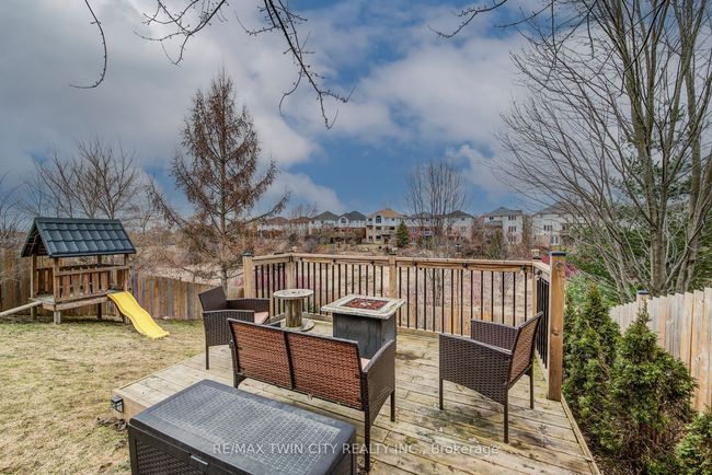 616 Frieburg Dr, House other with 5 bedrooms, 4 bathrooms and 2 parking in Waterloo ON | Image 41