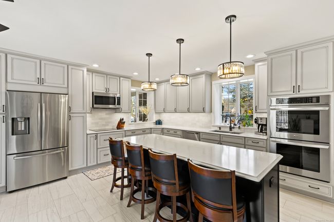 58 Gallup Ln, House other with 6 bedrooms, 5 bathrooms and null parking in Waterford CT | Image 12