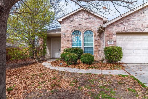 1306 Vireo Ct, Aubrey, TX, 76227-7525 | Card Image