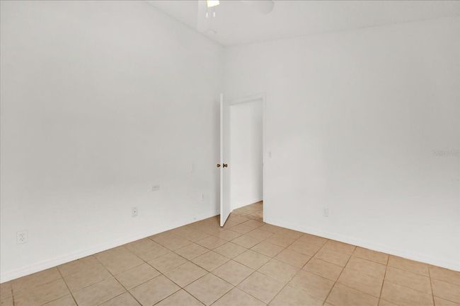 3390 Cypress Point Cir, House other with 3 bedrooms, 2 bathrooms and null parking in Saint Cloud FL | Image 15