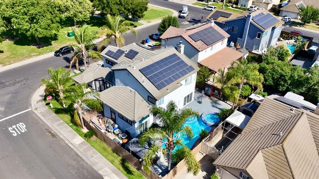 737 Blausanne Ln, House other with 6 bedrooms, 4 bathrooms and null parking in Manteca CA | Image 39