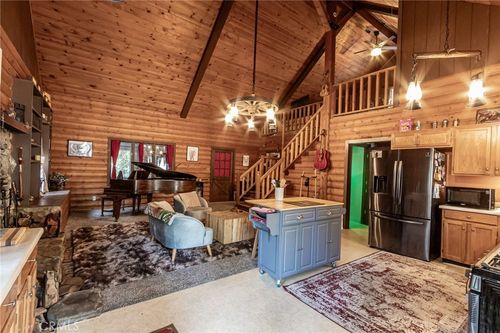 9408 Mill Dr, Forest Falls, CA, 92339 | Card Image