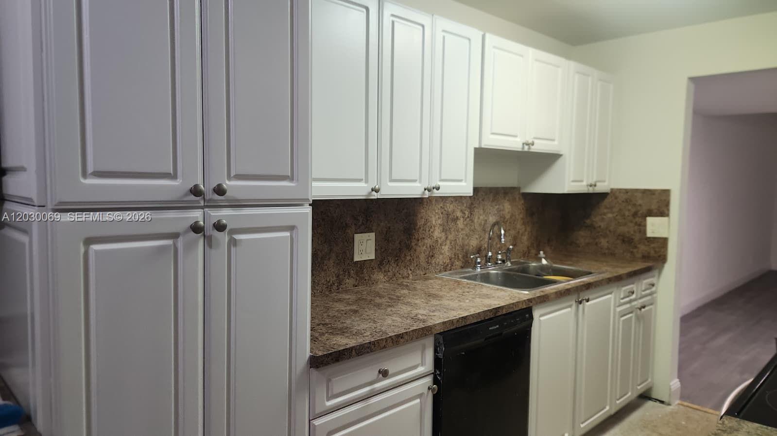 Residential Lease in Lauderhill 4